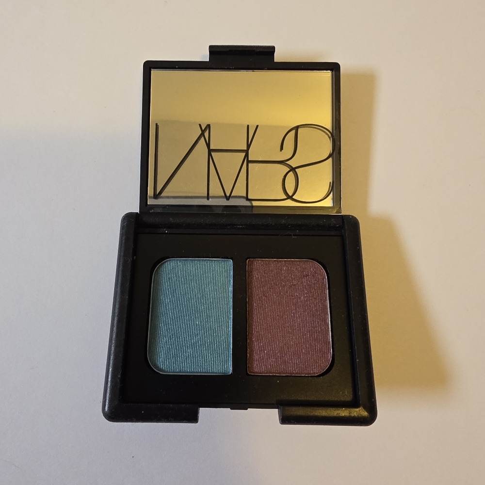 Nars Duo Eyeshadow in China Seas
